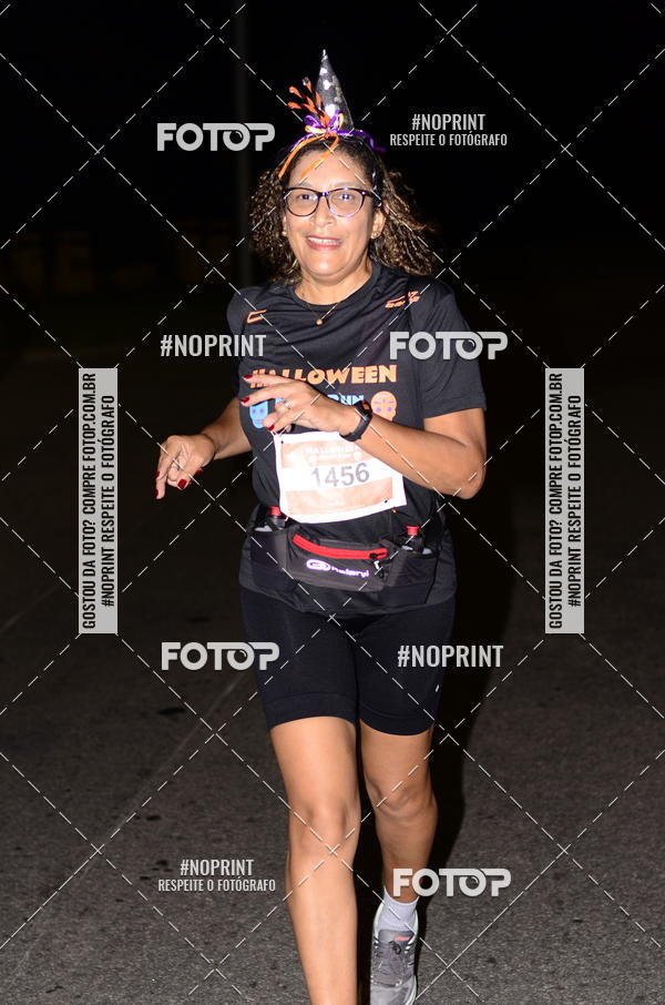 Buy your photos of the eventHalloween Run on Fotop