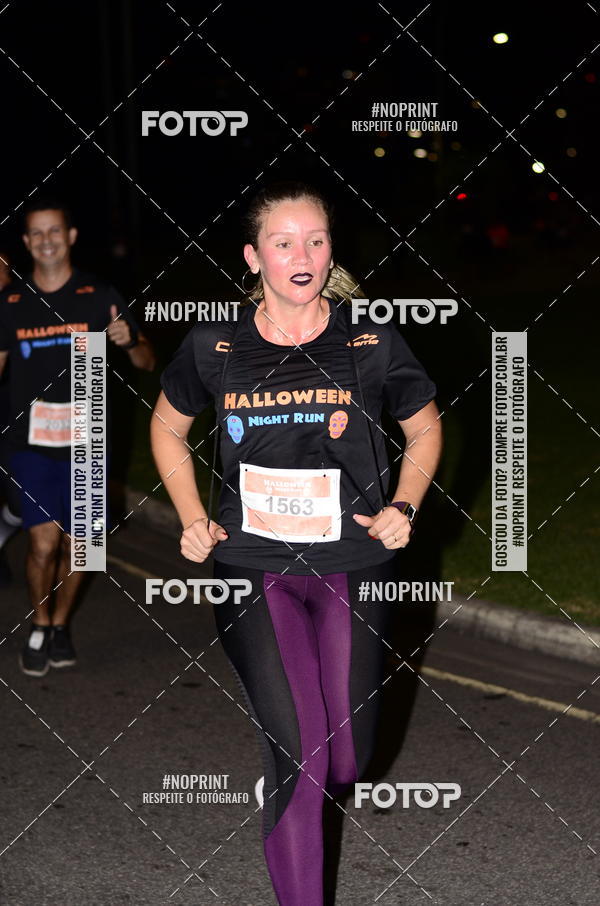 Buy your photos of the eventHalloween Run on Fotop