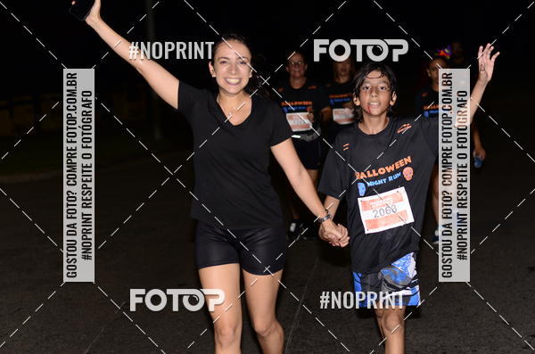 Buy your photos of the eventHalloween Run on Fotop