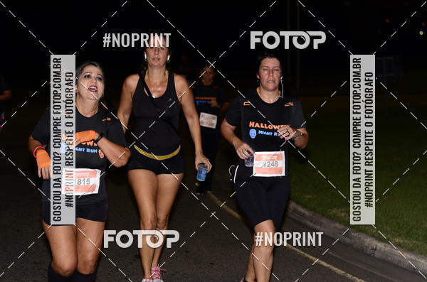 Buy your photos of the eventHalloween Run on Fotop