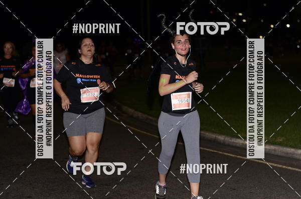 Buy your photos of the eventHalloween Run on Fotop