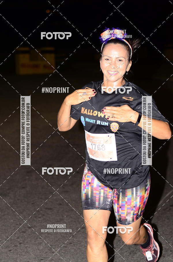 Buy your photos of the eventHalloween Run on Fotop