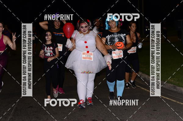 Buy your photos of the eventHalloween Run on Fotop