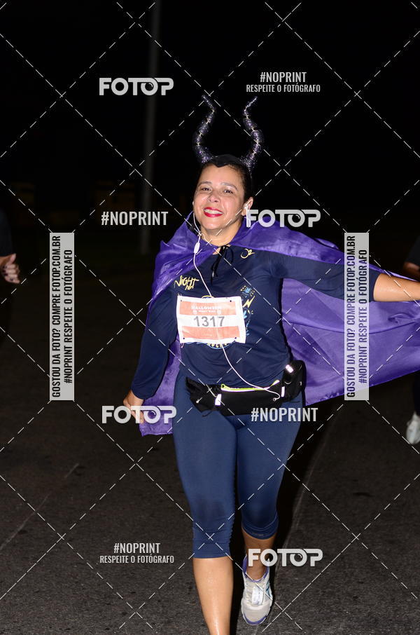 Buy your photos of the eventHalloween Run on Fotop