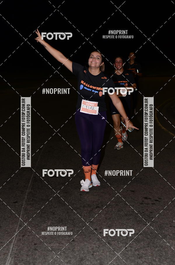 Buy your photos of the eventHalloween Run on Fotop