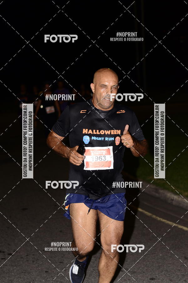 Buy your photos of the eventHalloween Run on Fotop