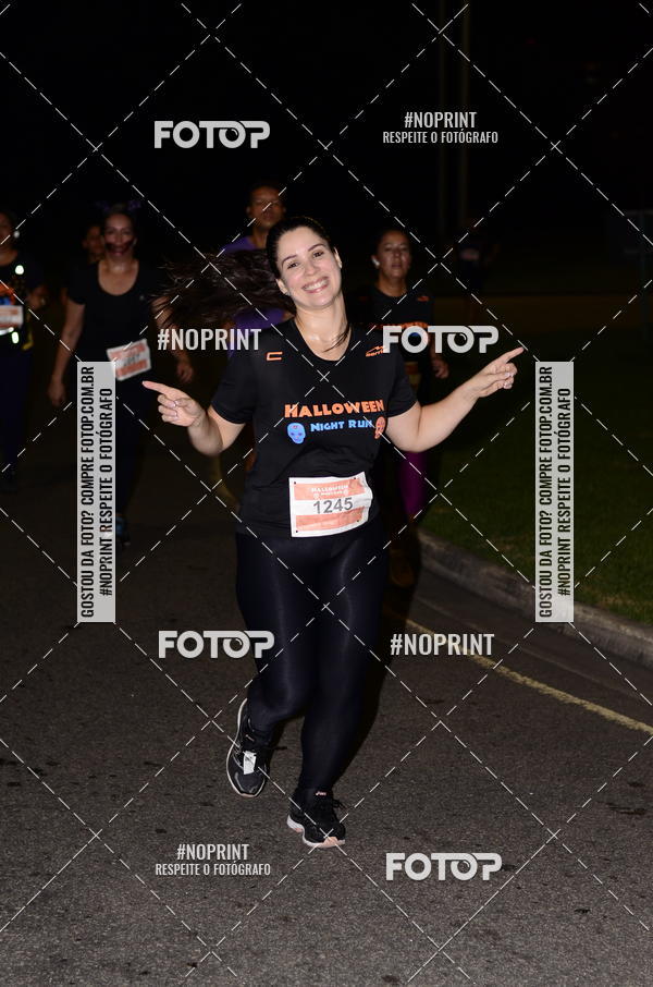 Buy your photos of the eventHalloween Run on Fotop