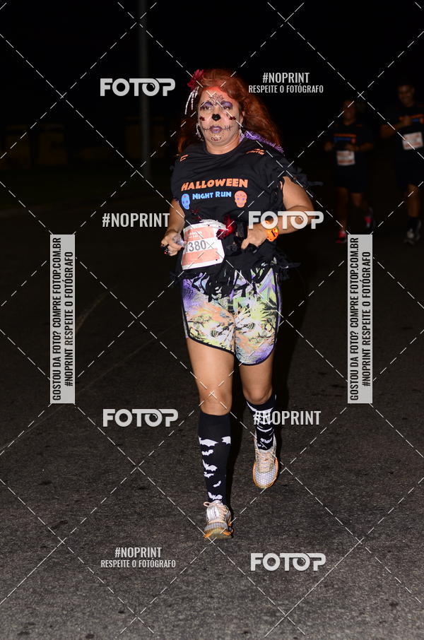 Buy your photos of the eventHalloween Run on Fotop