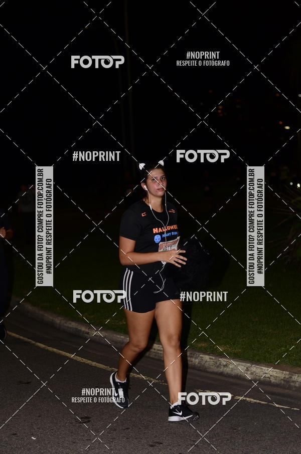 Buy your photos of the eventHalloween Run on Fotop