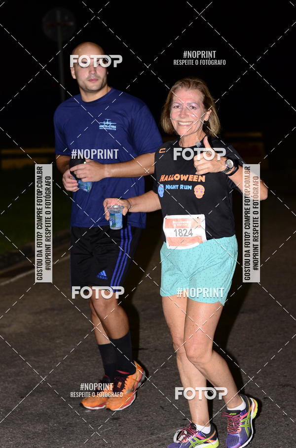 Buy your photos of the eventHalloween Run on Fotop