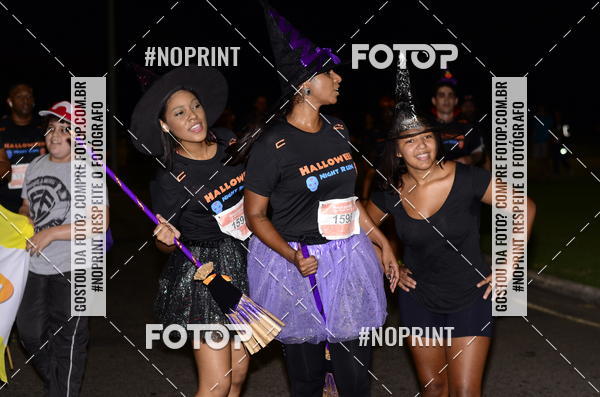 Buy your photos of the eventHalloween Run on Fotop