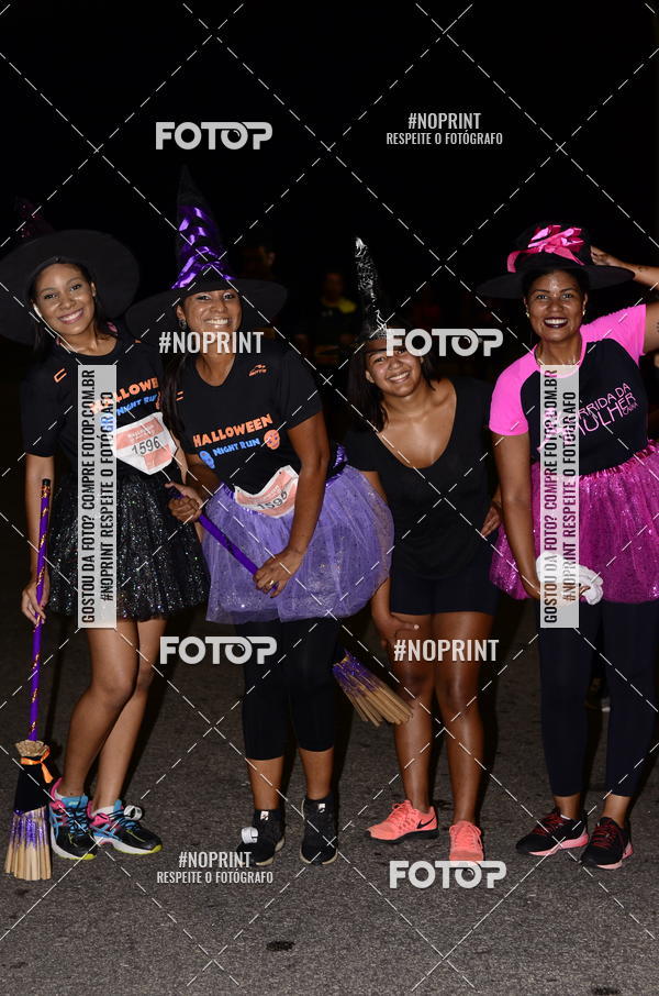 Buy your photos of the eventHalloween Run on Fotop