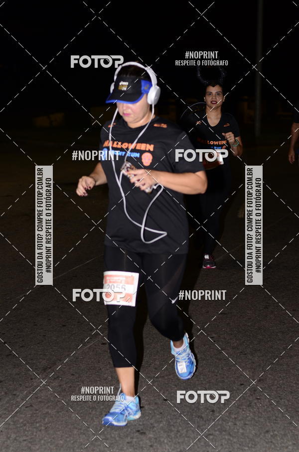 Buy your photos of the eventHalloween Run on Fotop