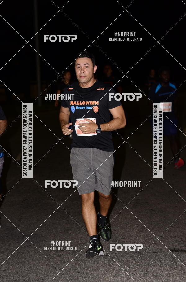 Buy your photos of the eventHalloween Run on Fotop