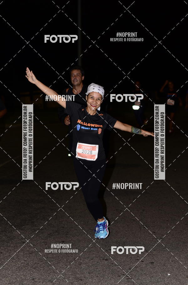 Buy your photos of the eventHalloween Run on Fotop