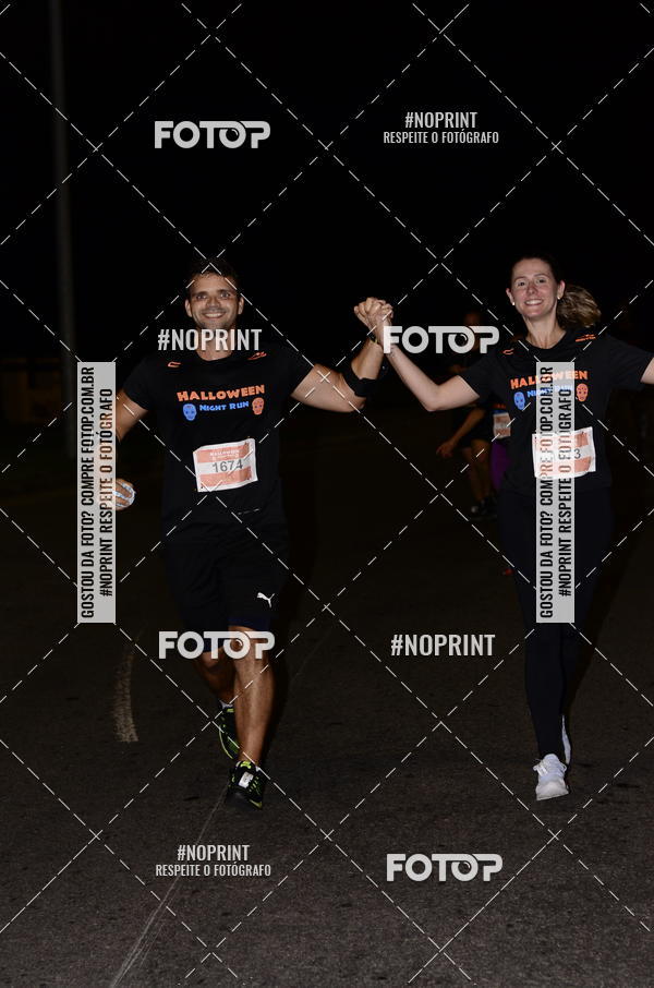 Buy your photos of the eventHalloween Run on Fotop