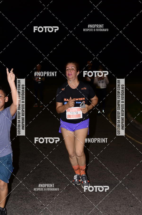 Buy your photos of the eventHalloween Run on Fotop