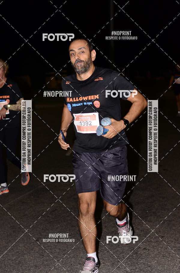 Buy your photos of the eventHalloween Run on Fotop