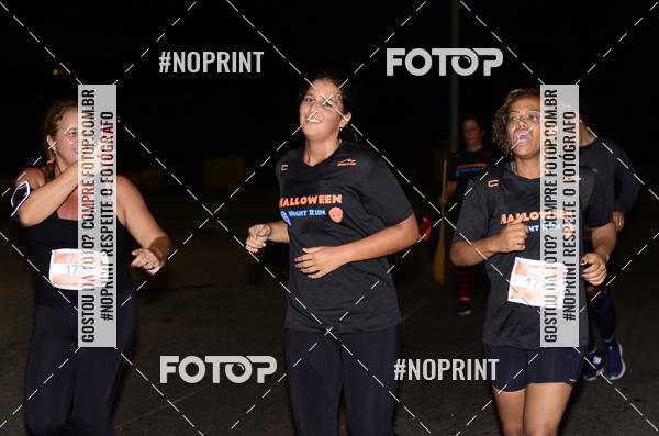 Buy your photos of the eventHalloween Run on Fotop