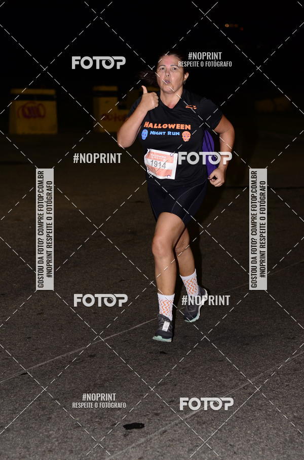 Buy your photos of the eventHalloween Run on Fotop