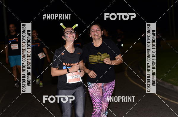 Buy your photos of the eventHalloween Run on Fotop
