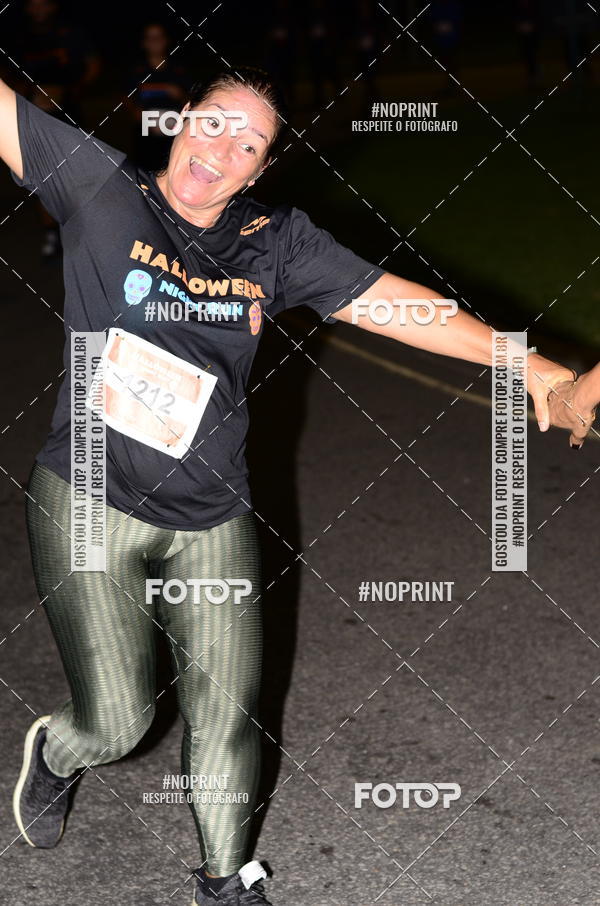 Buy your photos of the eventHalloween Run on Fotop