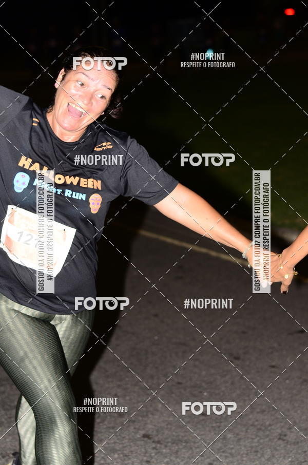 Buy your photos of the eventHalloween Run on Fotop