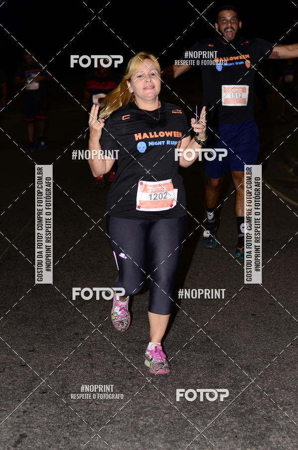 Buy your photos of the eventHalloween Run on Fotop