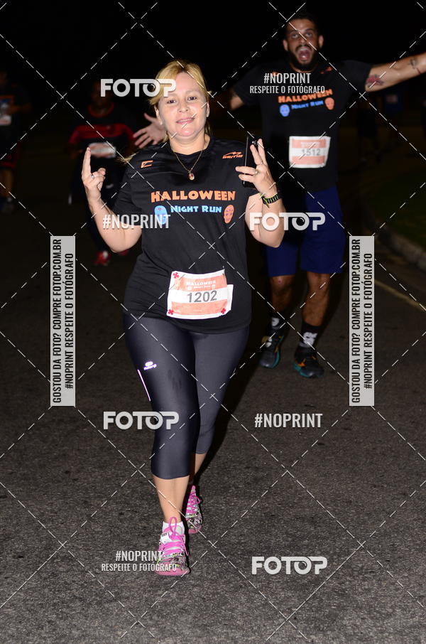 Buy your photos of the eventHalloween Run on Fotop