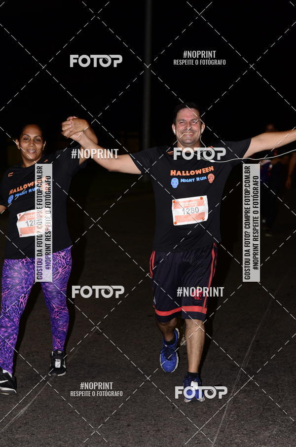 Buy your photos of the eventHalloween Run on Fotop