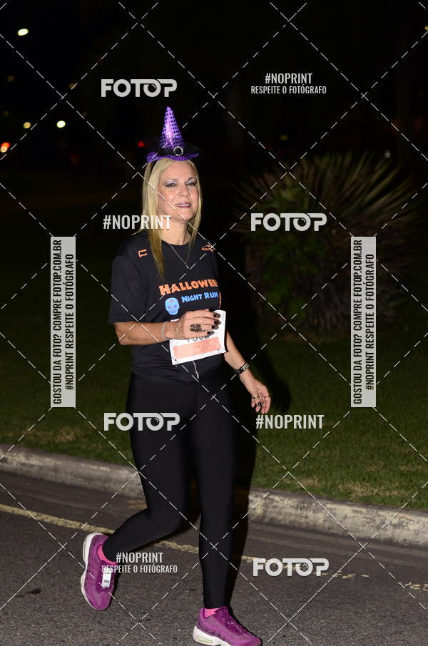 Buy your photos of the eventHalloween Run on Fotop