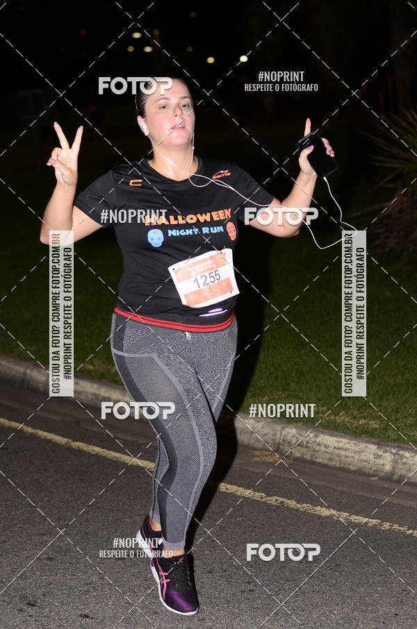 Buy your photos of the eventHalloween Run on Fotop