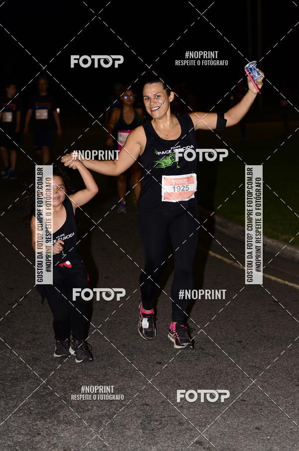 Buy your photos of the eventHalloween Run on Fotop