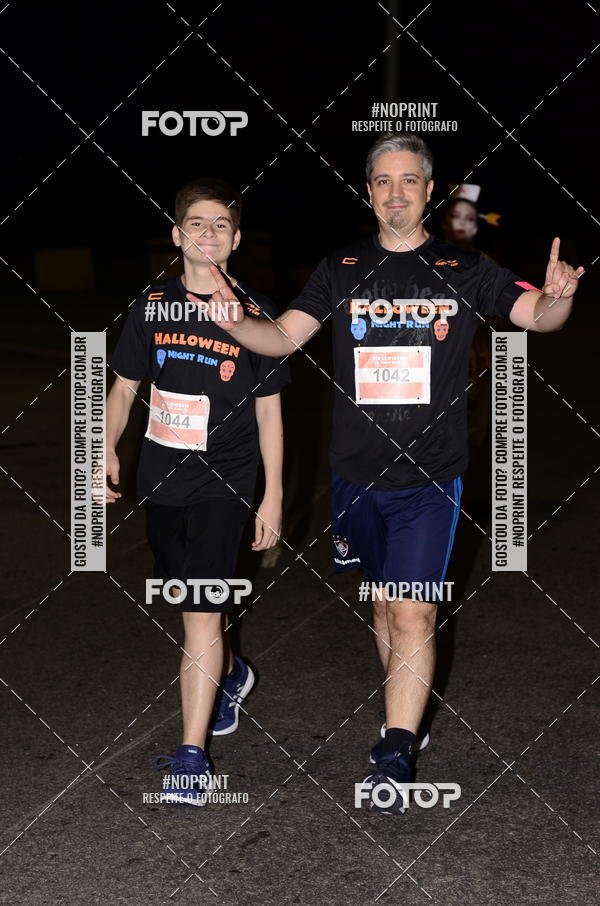 Buy your photos of the eventHalloween Run on Fotop