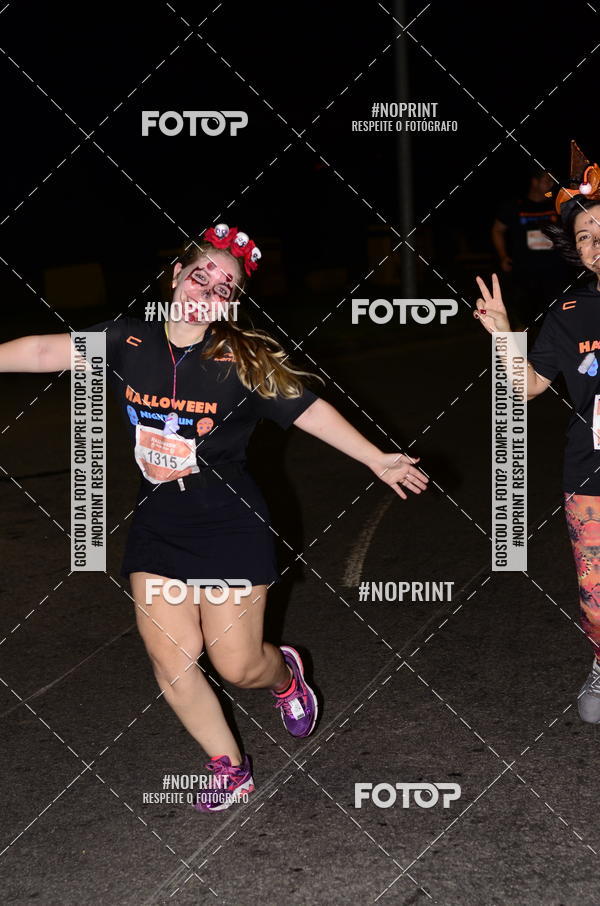 Buy your photos of the eventHalloween Run on Fotop