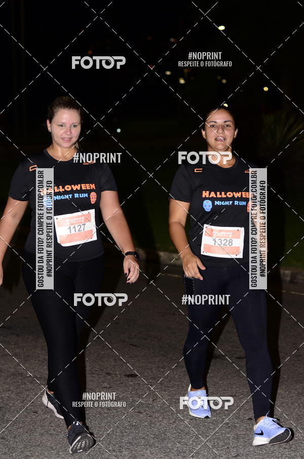 Buy your photos of the eventHalloween Run on Fotop