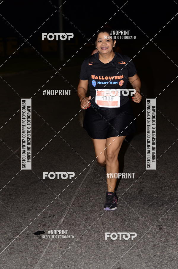 Buy your photos of the eventHalloween Run on Fotop