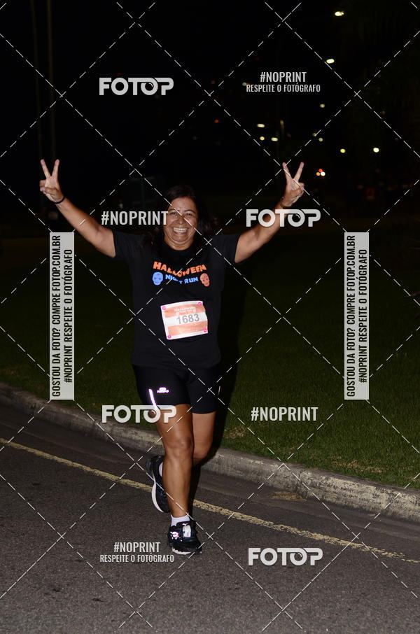 Buy your photos of the eventHalloween Run on Fotop