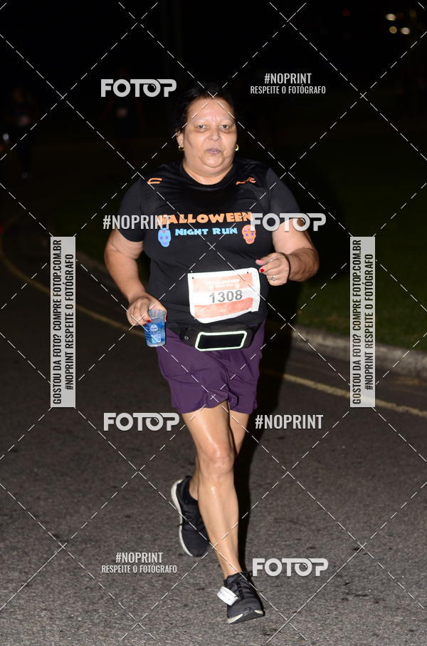 Buy your photos of the eventHalloween Run on Fotop