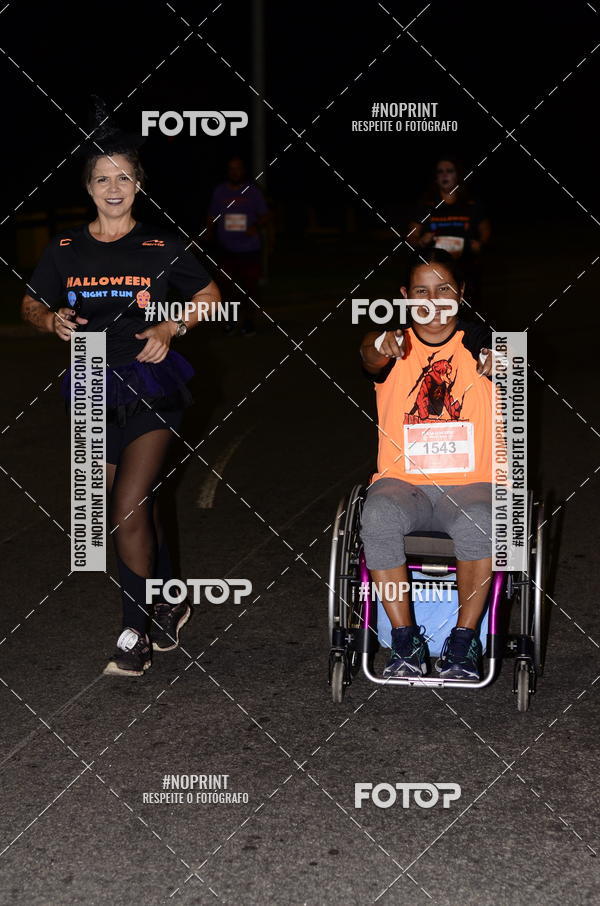 Buy your photos of the eventHalloween Run on Fotop