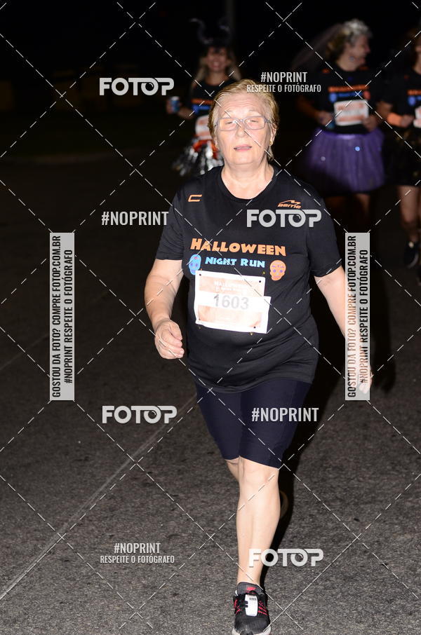Buy your photos of the eventHalloween Run on Fotop