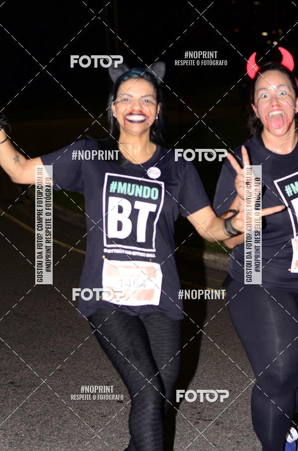 Buy your photos of the eventHalloween Run on Fotop