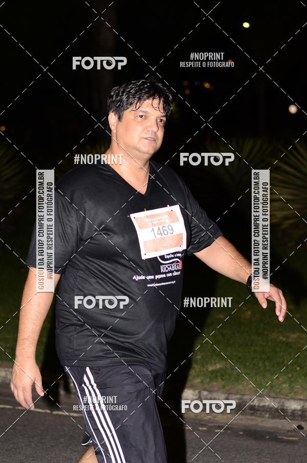 Buy your photos of the eventHalloween Run on Fotop