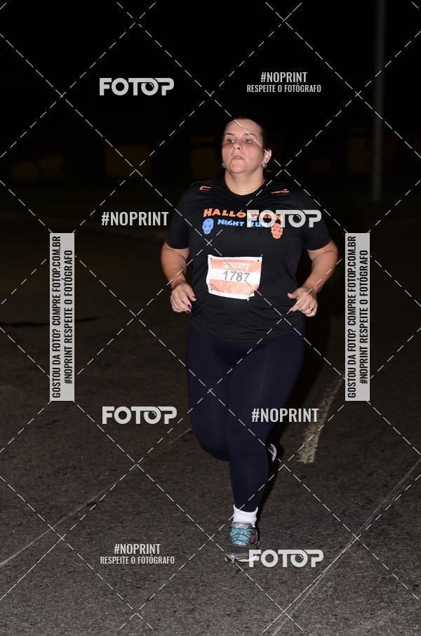 Buy your photos of the eventHalloween Run on Fotop