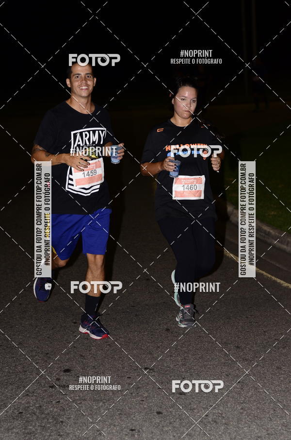 Buy your photos of the eventHalloween Run on Fotop