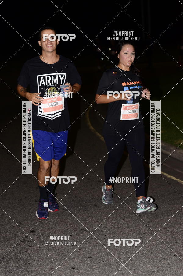 Buy your photos of the eventHalloween Run on Fotop