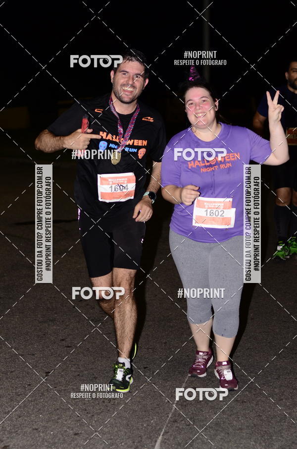 Buy your photos of the eventHalloween Run on Fotop