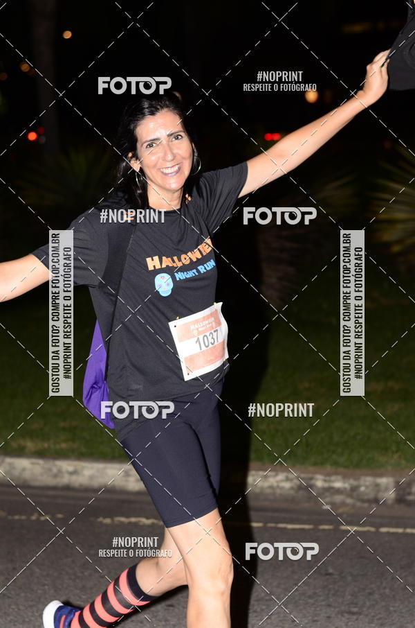 Buy your photos of the eventHalloween Run on Fotop