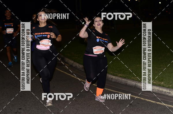 Buy your photos of the eventHalloween Run on Fotop