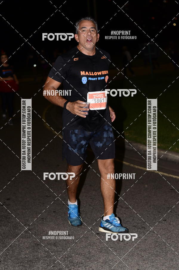 Buy your photos of the eventHalloween Run on Fotop